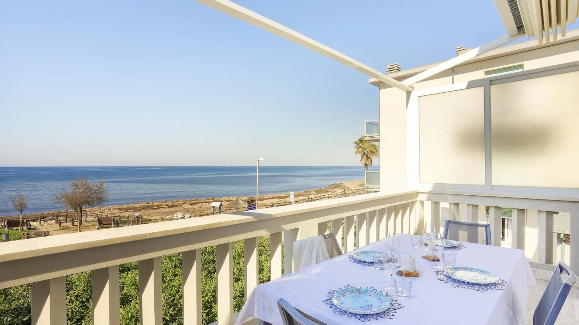 Apartment Appartamento Fronte Mare Con Terrazza Panoramica San Vincenzo